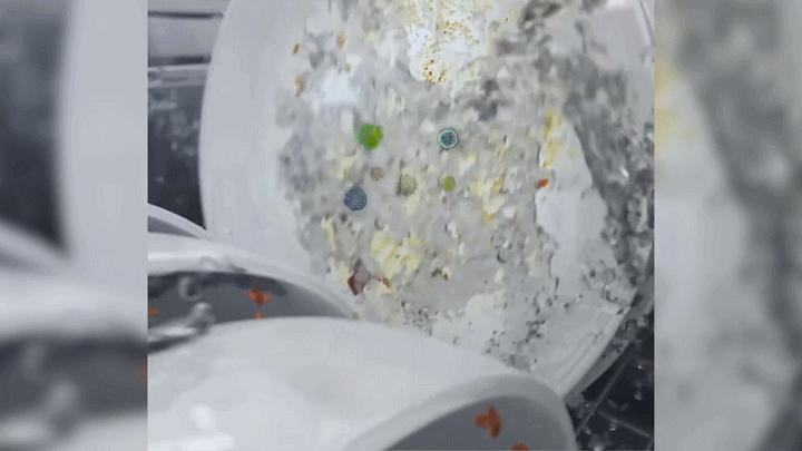 台式洗碗机到底是鸡肋还是神器,洗碗机是真的香还是智商税