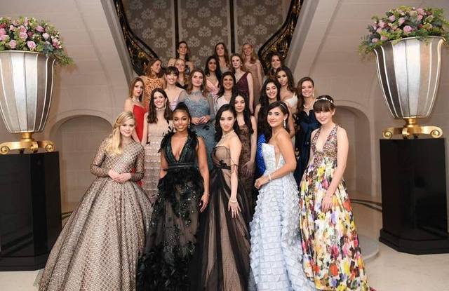 俄罗斯名媛舞会,有钱也不一定能去的芭蕾舞团