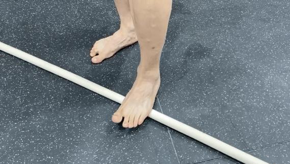 改善脚踝僵硬的锻炼注意事项,一招改善脚踝