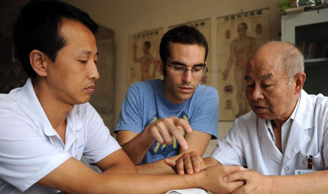 彭坚教授中医馆,彭坚教授的中医有效秘方大全