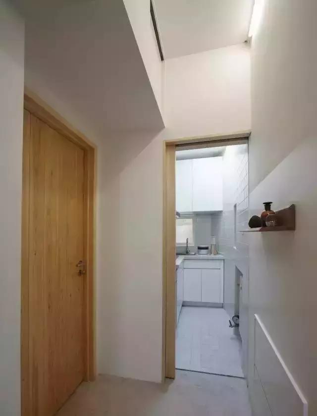 北京40㎡夹缝学区房挤下6口人，准备生二胎，女婿只能睡折叠床