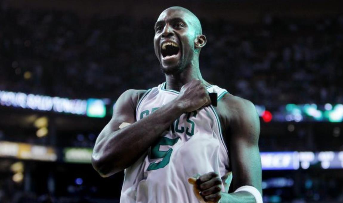 凯尔特人宣布退役加内特球衣,凯尔特人退役雷阿伦