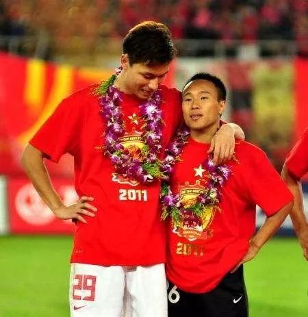 1米6进击的巨人,1米4进击的巨人