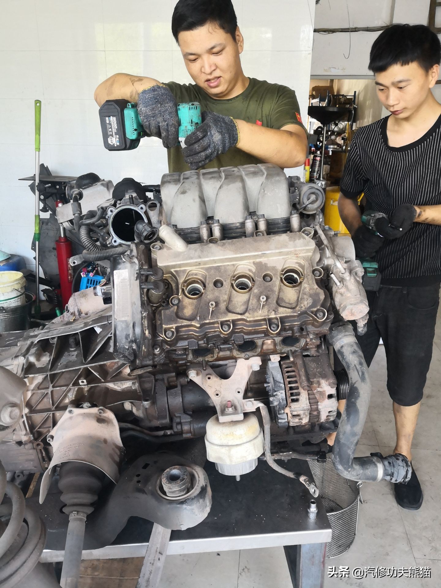 2010年的奥迪a6l2.8烧机油吗,08年奥运版奥迪a6值多少钱