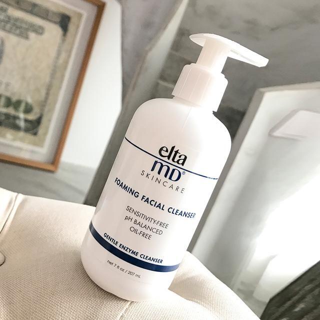 超好用洗面奶排名前十图片,超好用的洗面奶测评视频