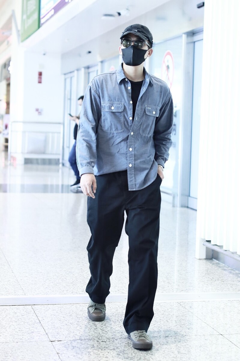 欧豪短裤穿搭,欧豪私服硬汉穿搭