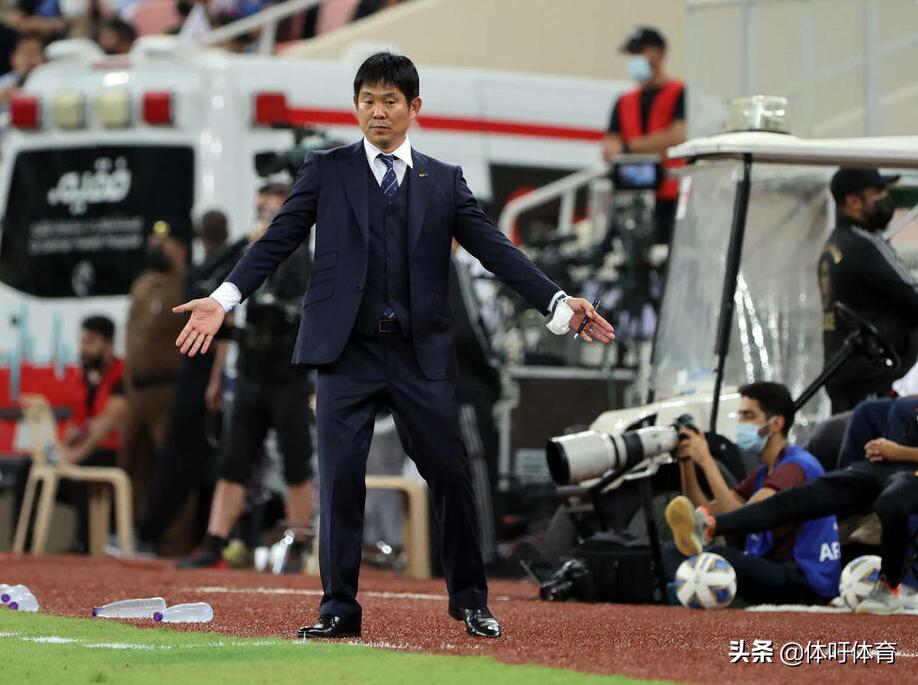 日本主帅森保一评价越南足球,日本男足教练森保一进8强