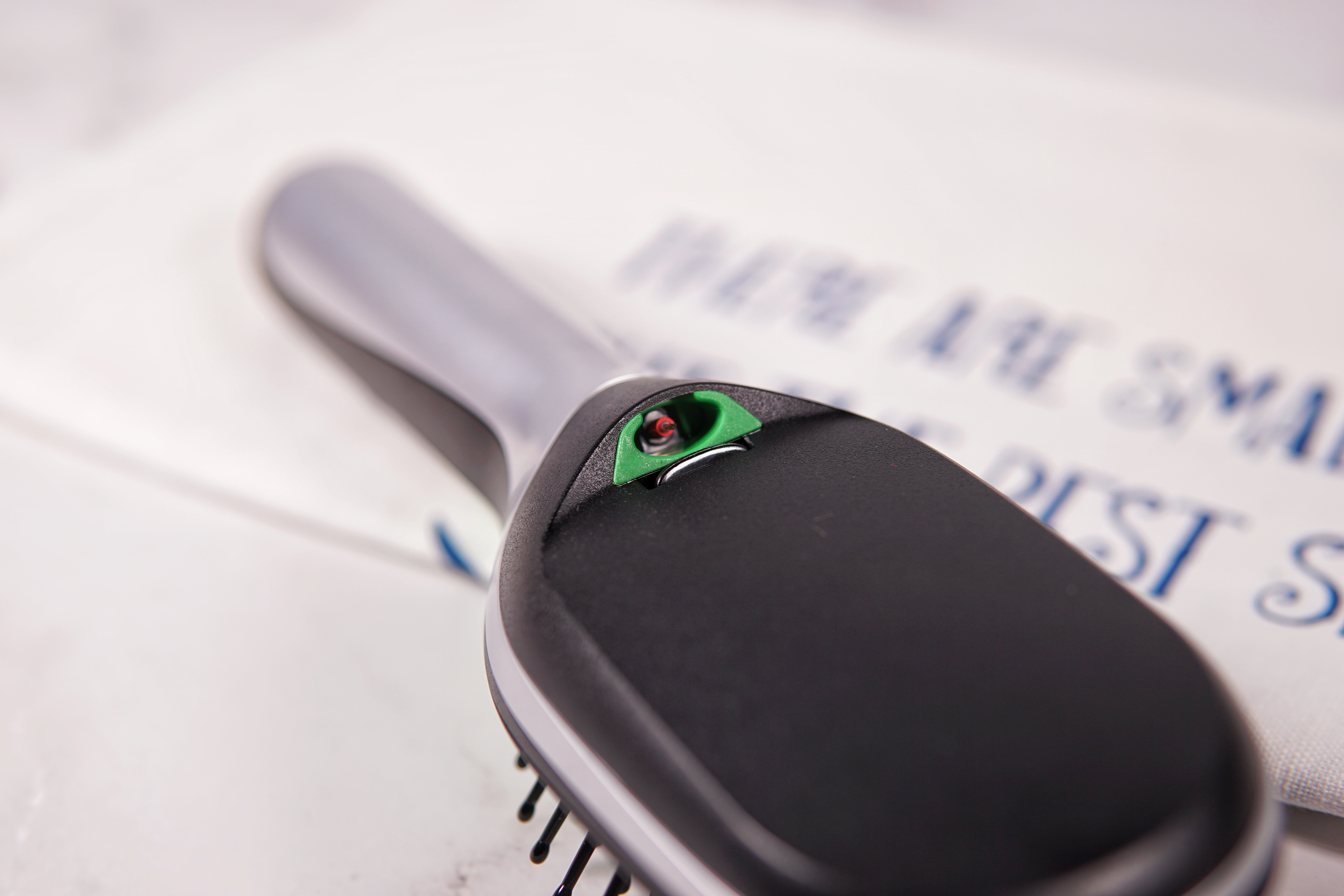 网红大弯梳好用吗,网红顺发梳到底好用吗