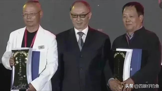 化绍新终身垂钓大师,钓鱼大师易哲