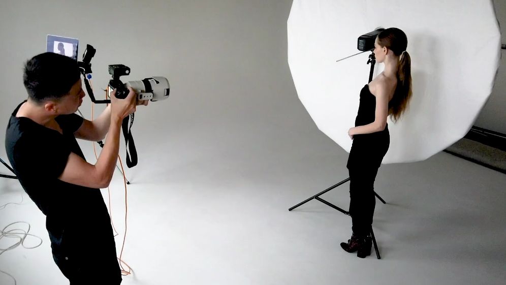 神牛400闪光灯如何虚化背景,照相馆选择神牛400闪光灯