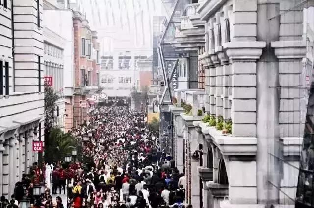 武汉焕新商业格局擦亮商业名片,走遍整个武汉