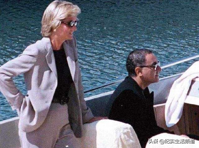 美国最大八卦小报的惊爆秘辛（三）