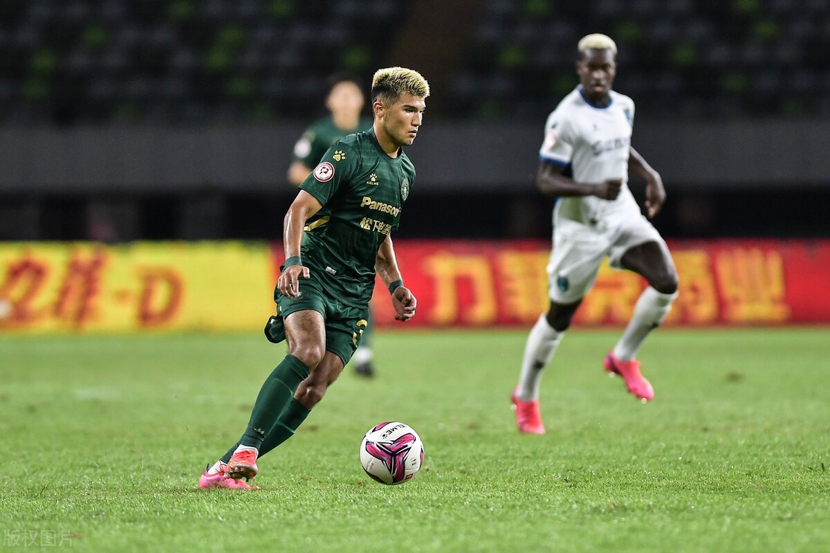 中甲武汉三镇胜梅州客家,中甲升班马冲超视频