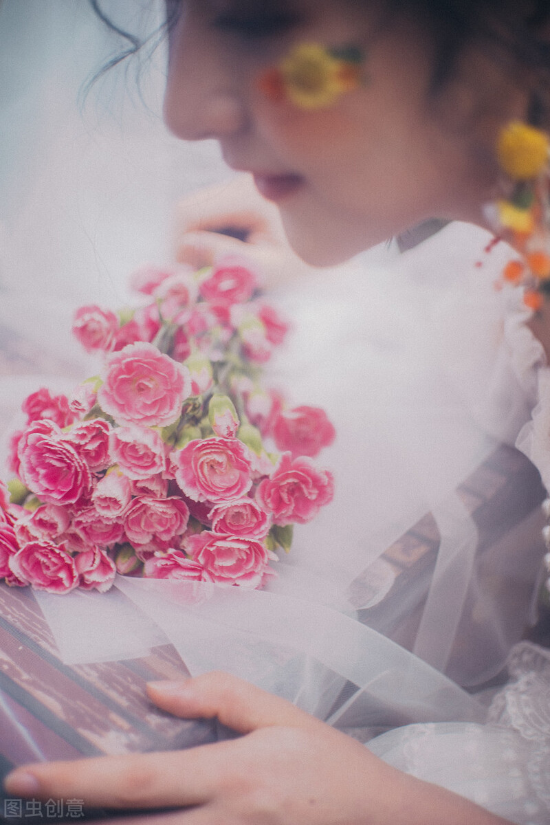 有言有味说单词（五百七十三讲）婚礼进行“词”