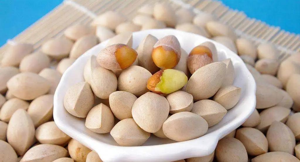 银杏树果子有毒吗,银杏树果子能吃吗