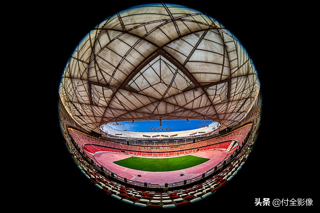 鸟巢沸腾瞬间,鸟巢合唱爱如潮水