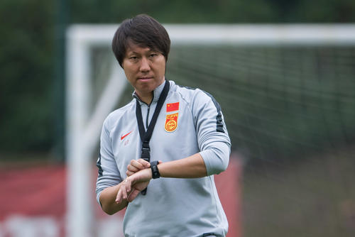 彭昱畅40个视频,彭昱畅10公里