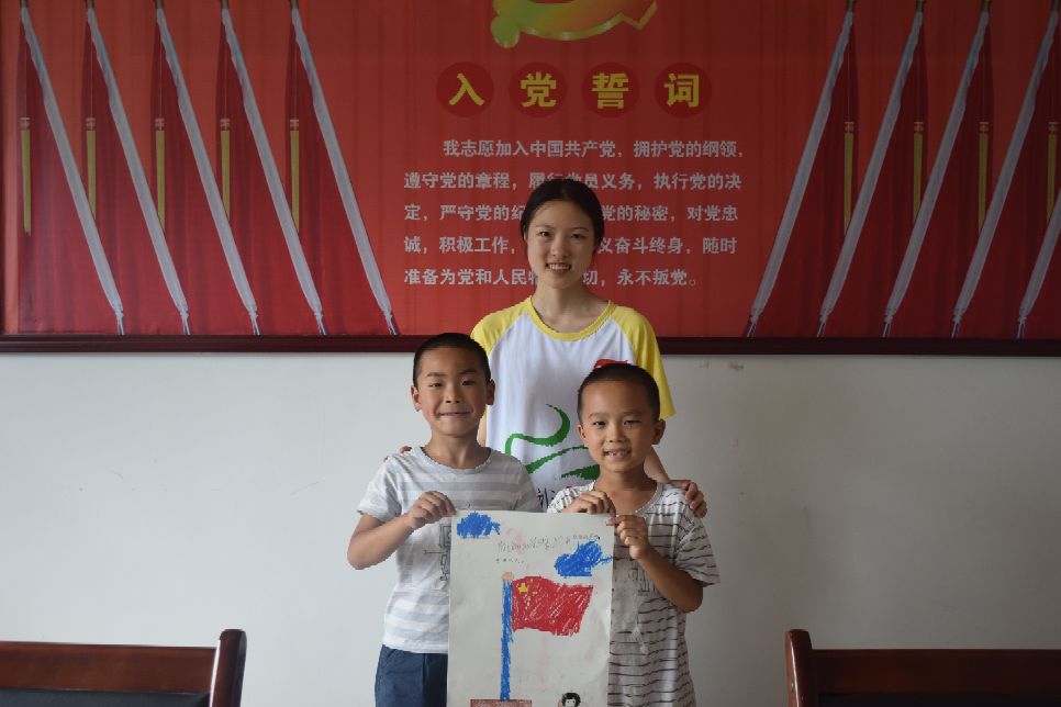 三下乡凝聚青春力量谱写夏日华章,三下乡劳动感悟1000字大学