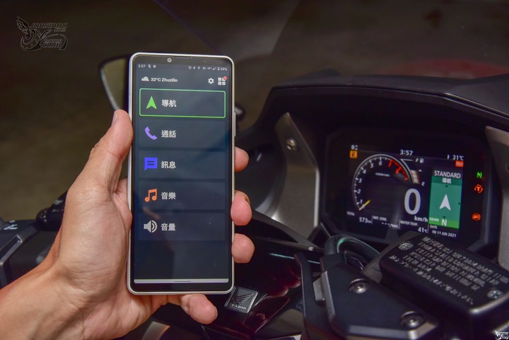 本田cbx1000摩托车试驾,试驾本田CB1000R