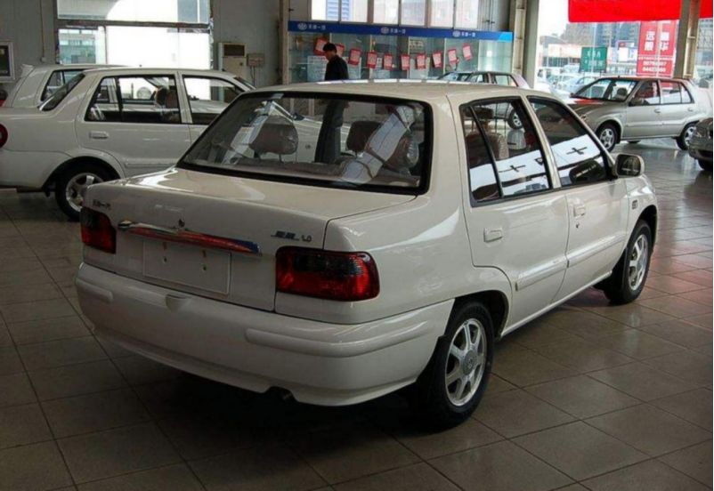 你开过夏利吗？这次要和夏利说再见了