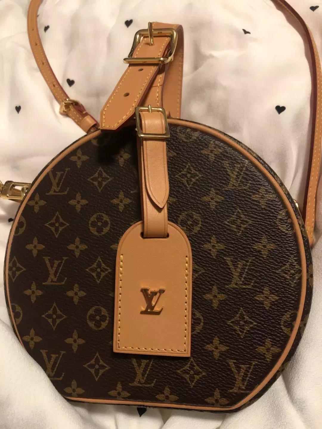 lv现在值得购买吗,lv买真的划算还是假的划算