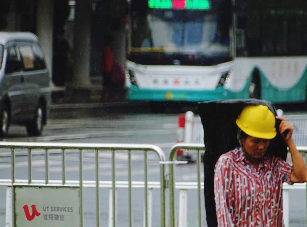 打工人在珠海,在珠海打工的年轻人