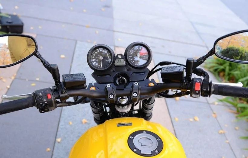 2020款顶配电喷雅马哈xjr1300,本田cb1300雅马哈xjr1300