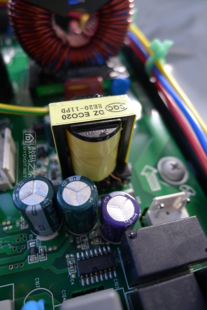 格力1.5匹空调拆解全过程视频,格力空调大1.5匹一级能效拆机视频