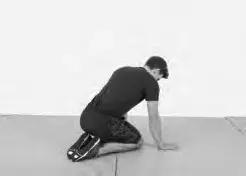 瑜伽倒立的好处及正确的倒立方法,床头倒立的好处及正确的倒立方法