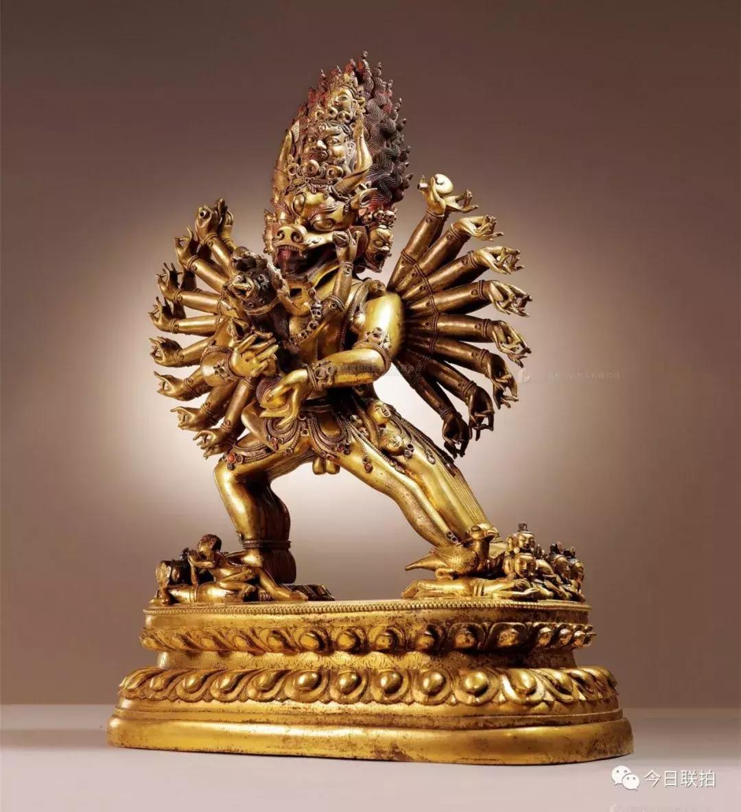 19年保利厦门秋拍瓷器 (保利厦门2021秋拍瓷器成交价)