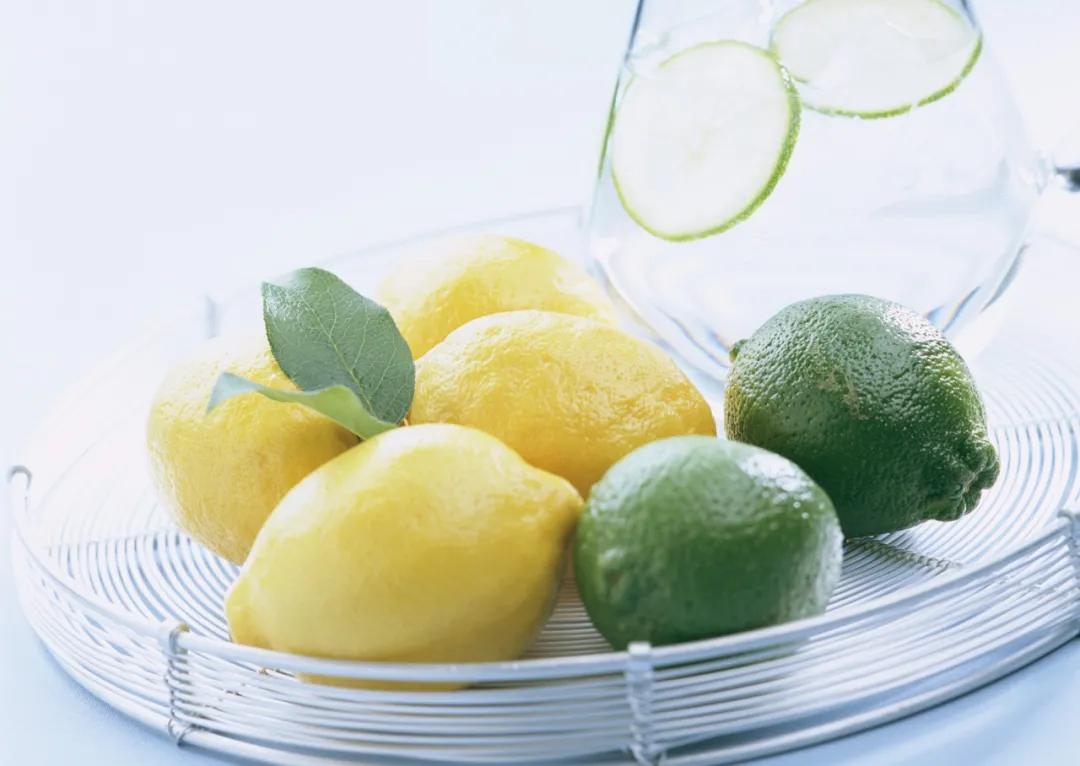 后疫情时代，如何巧用精油抵抗微小的病菌