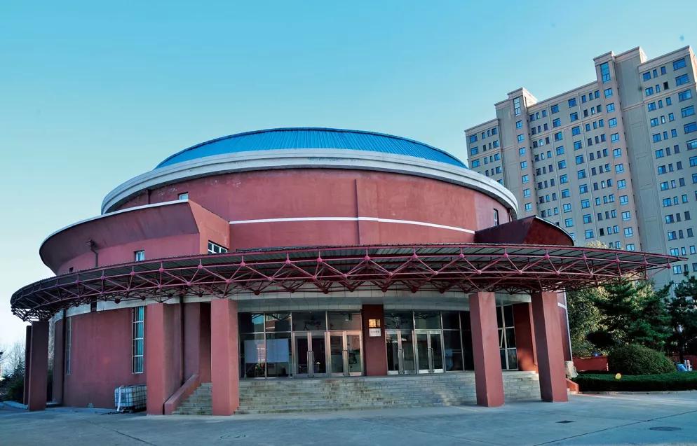 大连二十八中学地址,辽宁第一高级中学