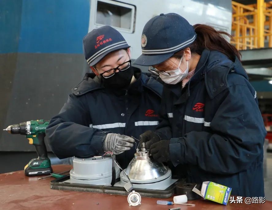 物流畅通助力复工复产,复产复工人流物流畅通方案