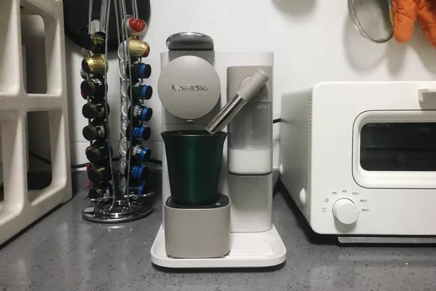 胶囊咖啡机哪款最好,想买咖啡机买便宜的还是贵的好