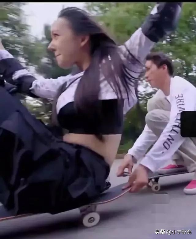 程潇发际线变高的原因为什么,程潇发际线怎么变低了