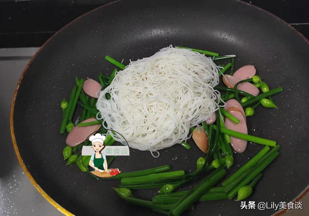 炒米粉直接下锅，大错特错！记住这三点，米粉不粘更有嚼劲，真香