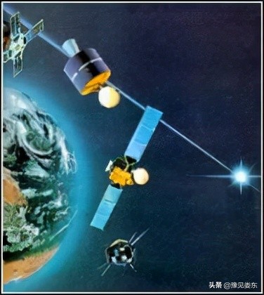 历史上的8月14日都发生了什么,历史上11月8日都发生了什么