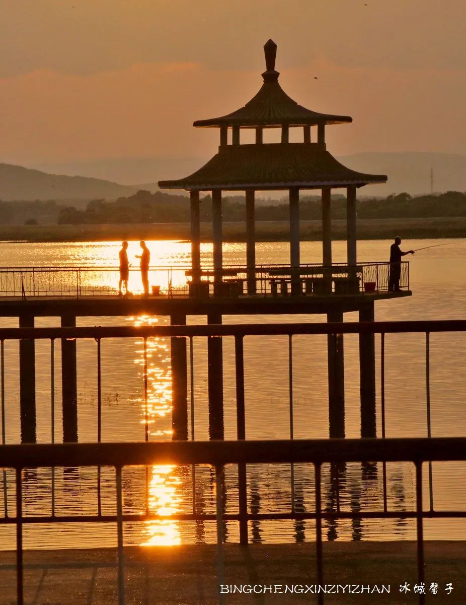 镜泊湖是堰塞湖吗,高山熔岩堰塞湖镜泊湖