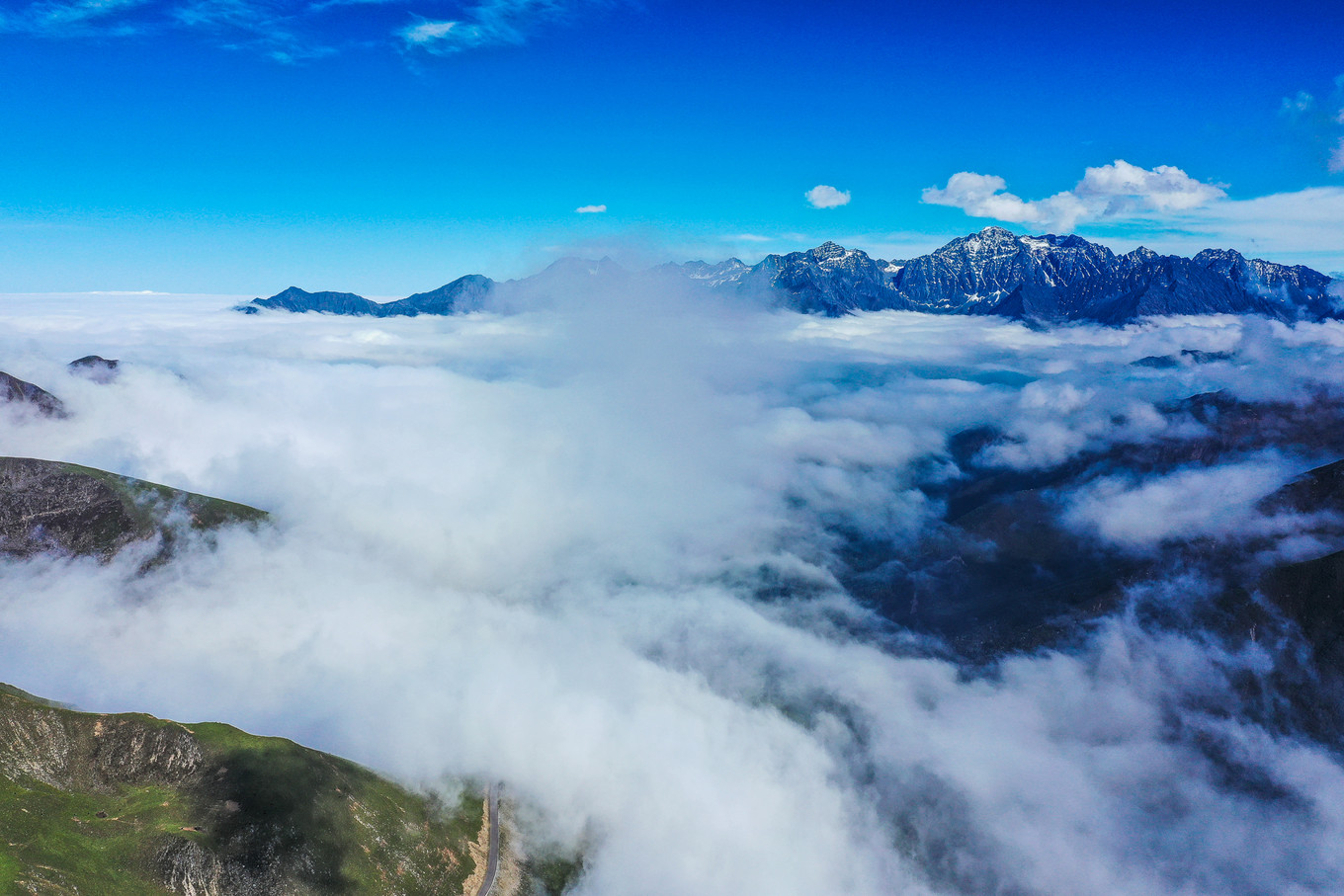 距离成都最近的户外天堂，这里比瑞士、阿尔卑斯还美