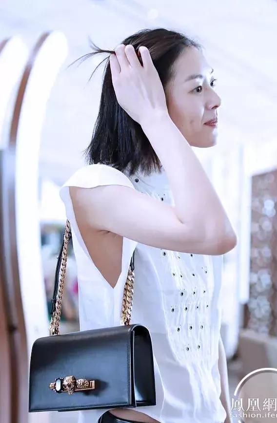 刘雯同款平价包,刘雯同款圆筒包