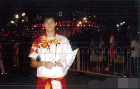 孙杨打碎镜子,孙杨8年后会怎样