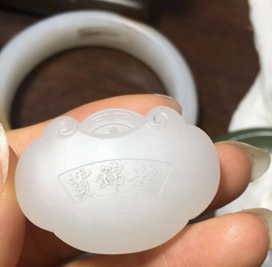 德百跨年活动,德百特卖会