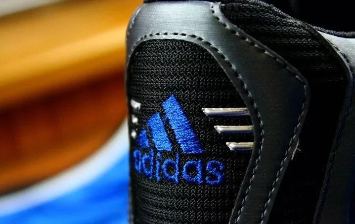 adidas创造传奇,麦迪重新穿adidas