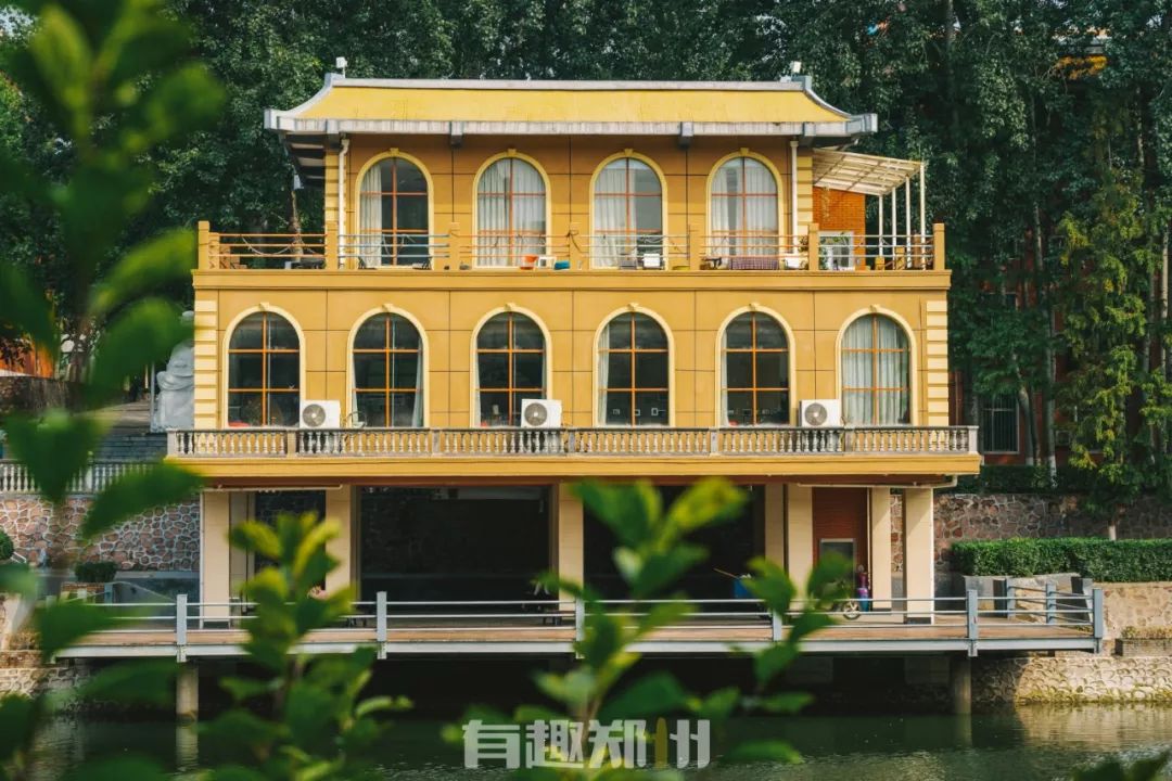 水上咖啡厅考校训、艺林曲艺社论节操，原来你是这样的*达升**