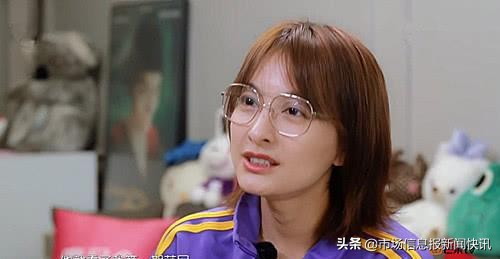 吴昕一直戴的东西,吴昕高启兰同款眼镜