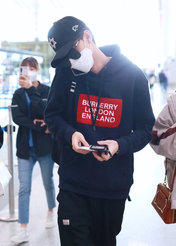 德云社秦霄贤多有钱,德云社秦霄贤又可爱又帅气