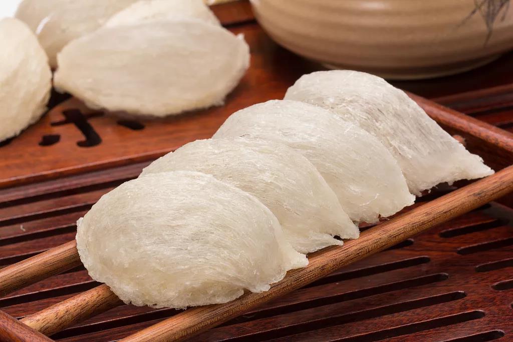 燕窝这么贵是智商税吗,燕窝真的有那么高的营养吗