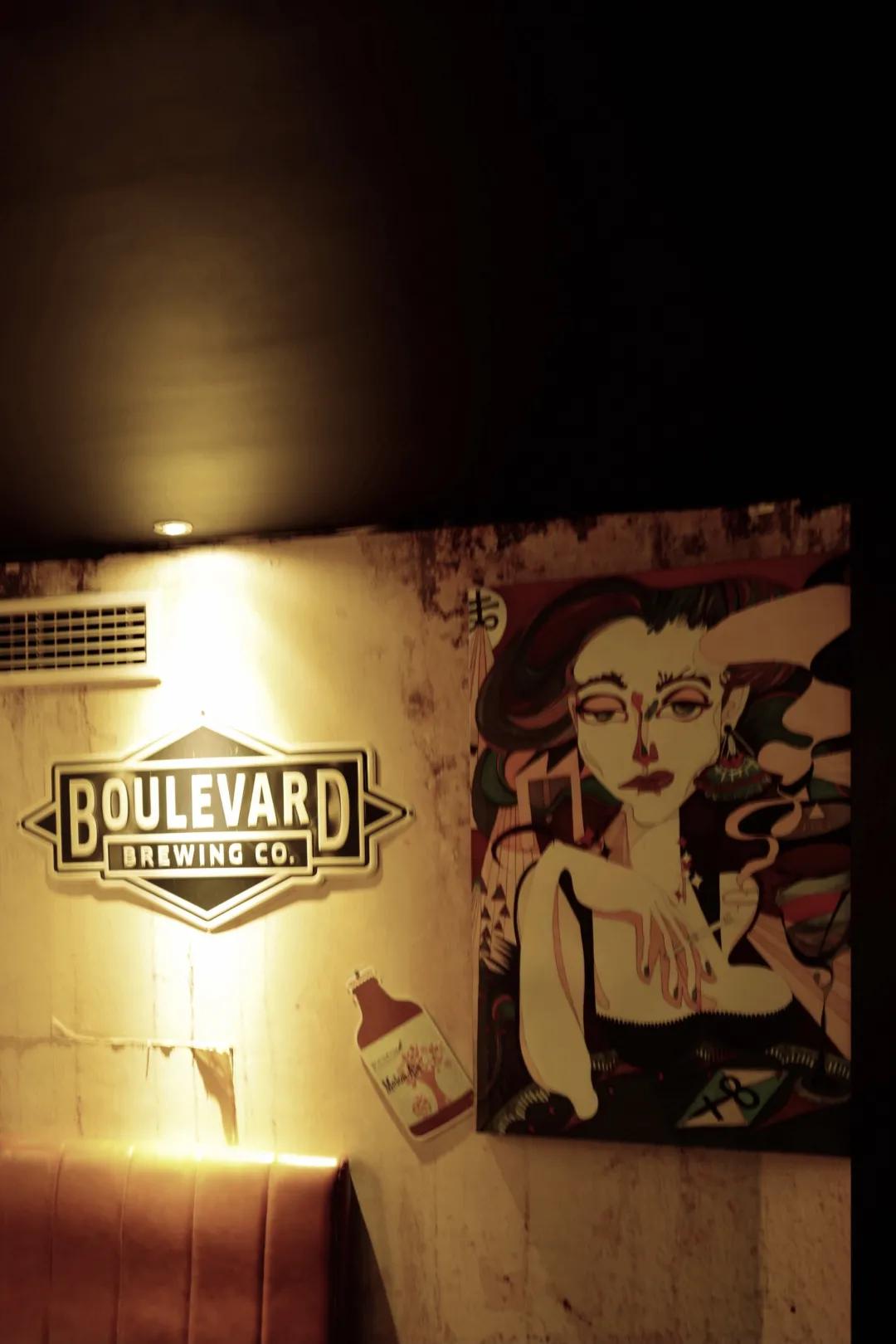 青岛即可以看海还能吃海鲜的地方,去青岛吃好海鲜看大海心情自然好