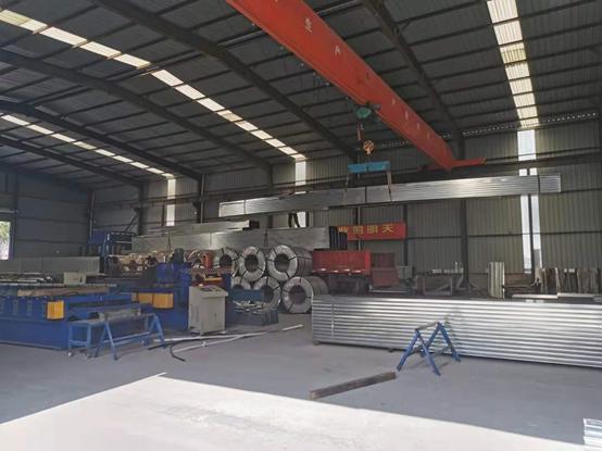 新之杰YXB65-185-555闭口型压型钢板再获“中华老字号”企业选用