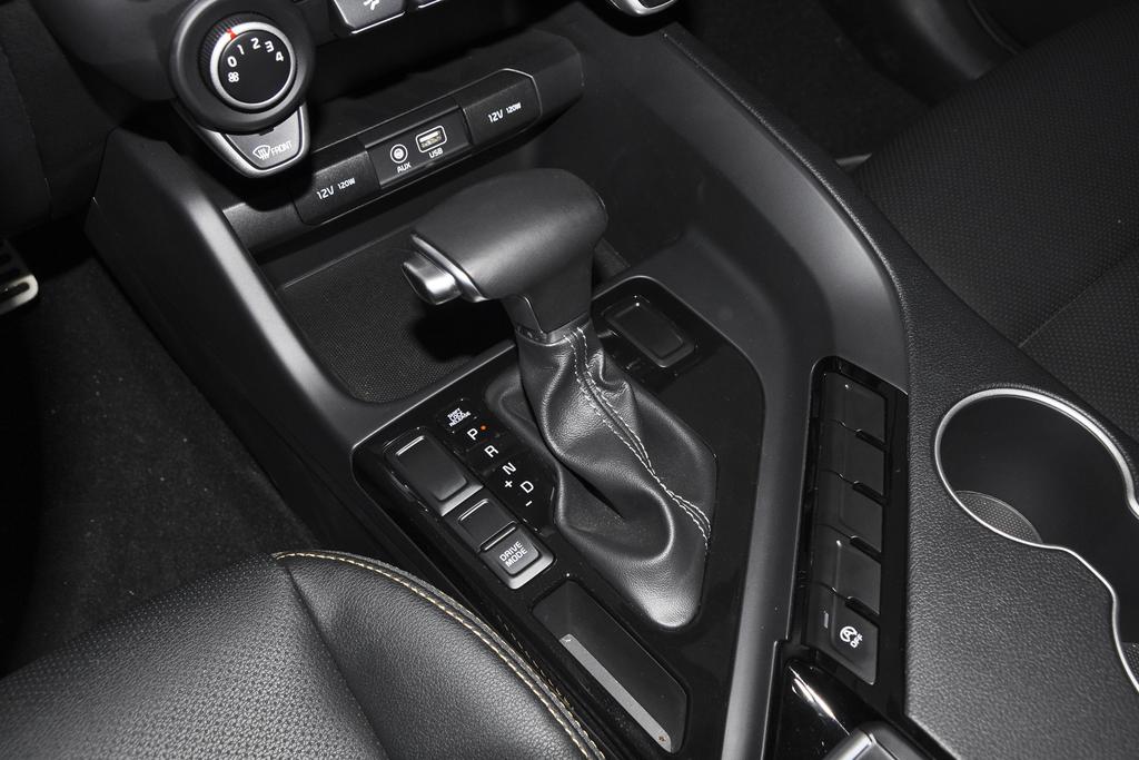 起亚kx7的真实车主吐槽,起亚kx7各项功能详解